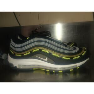 Size 8.5 - Undefeated x Nike Air Max 97 Black Volt